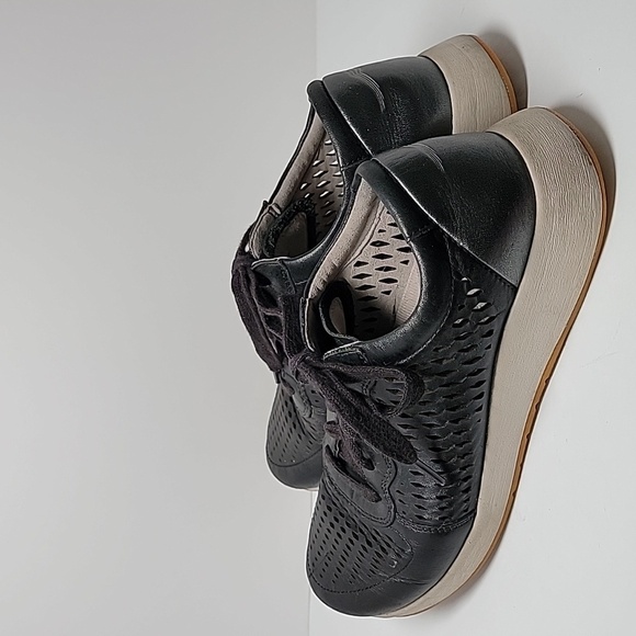 Dansko Charlie Black Leather Perforated Lace Up Sneaker Support EU 38 US 7.5 - Picture 10 of 16